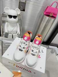 Picture of Louis Vuitton Shoes _SKULVsz35-40LL012212697